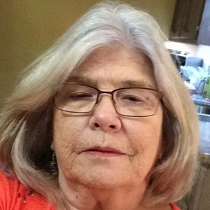 Meet your Posher, Yolanda